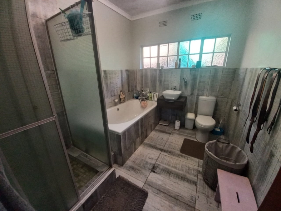 4 Bedroom Property for Sale in Protea Park North West